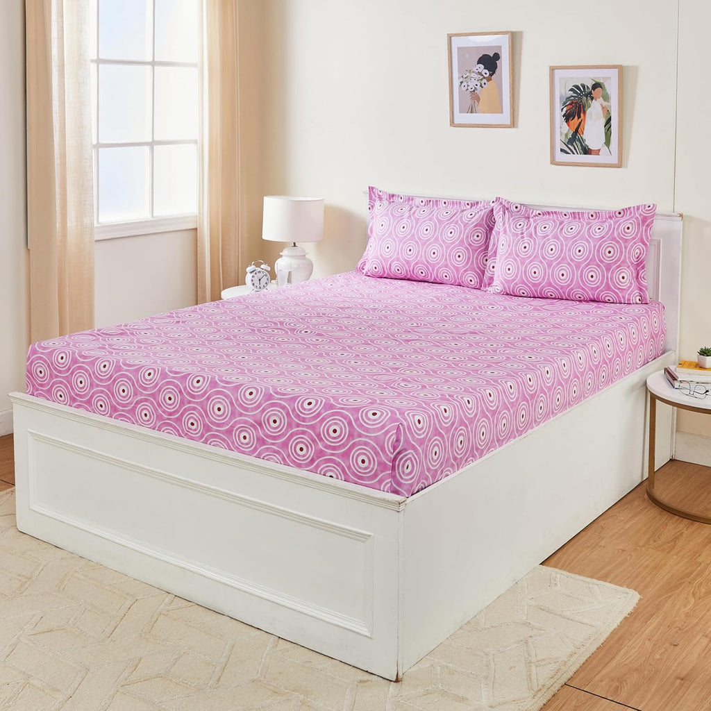 Queen Size Fitted Bedsheet 425 (140 TC) with 2 Pillow Covers, (198 cm X 152 cm X 18 cm)